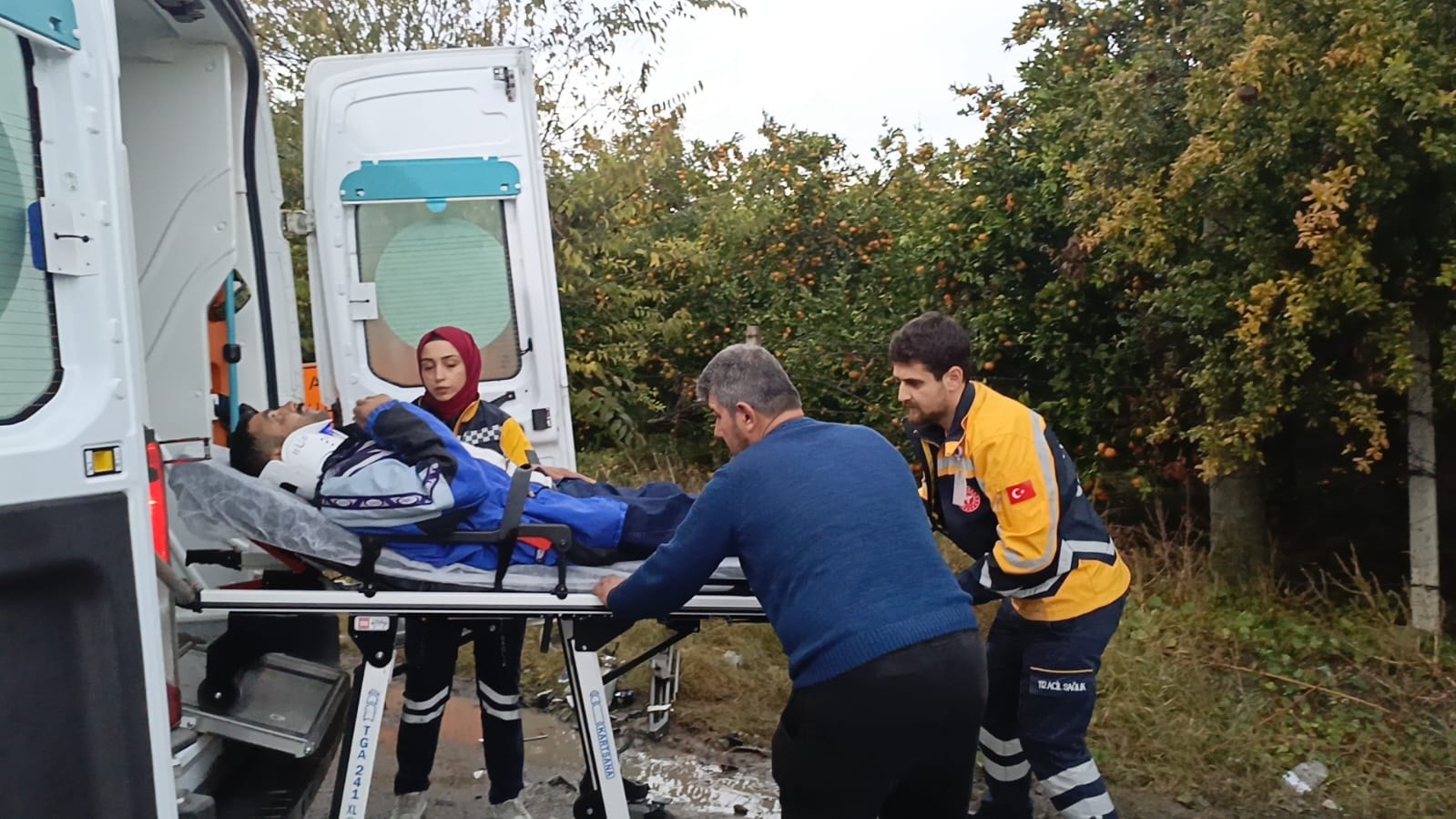 İşçileri taşıyan servis kaza yaptı: 9 yaralı