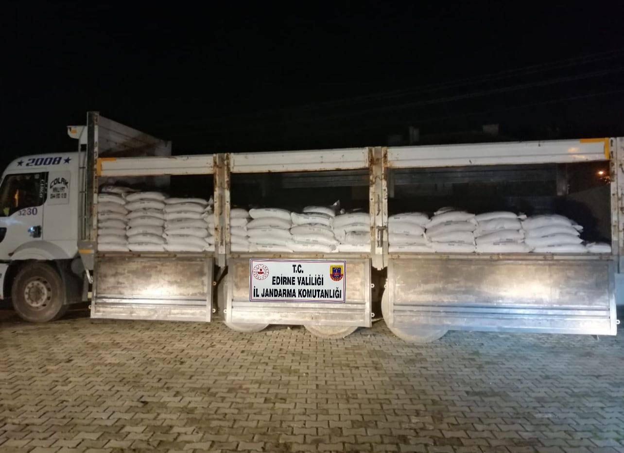 Edirne'de 20 ton sahte gübre yakalandı