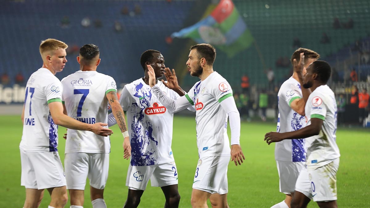 Çaykur Rizespor, Bucaspor 1928'i 4-0 mağlup ederek 5. tura yükseldi