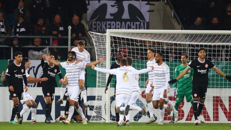Almanya Kupası'nda Saarbrücken'in peri masalı devam ediyor
