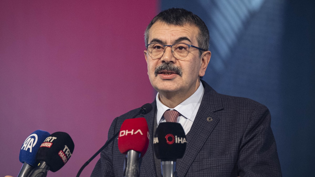 İstanbul Barosu'ndan Bakan Tekin hakkında suç duyurusu