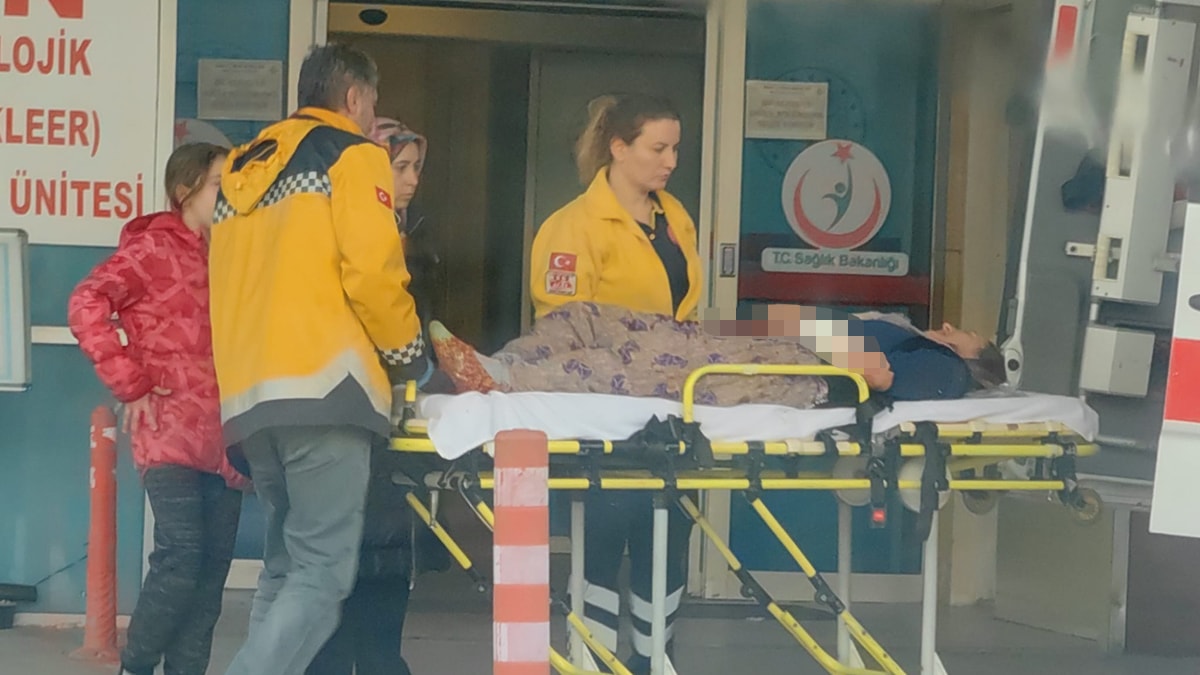 Motorlu testere ile karısının kolunu kesti