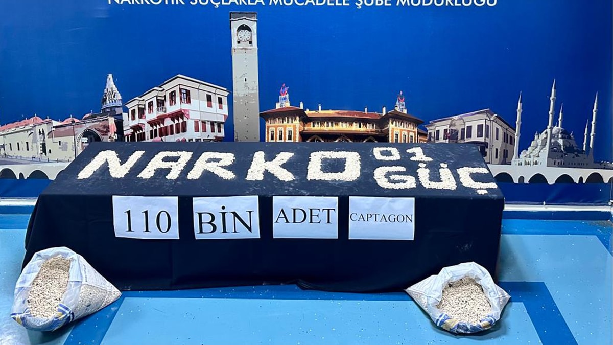 Kargoya verilen kolilerde 110 bin uyuşturucu hap
