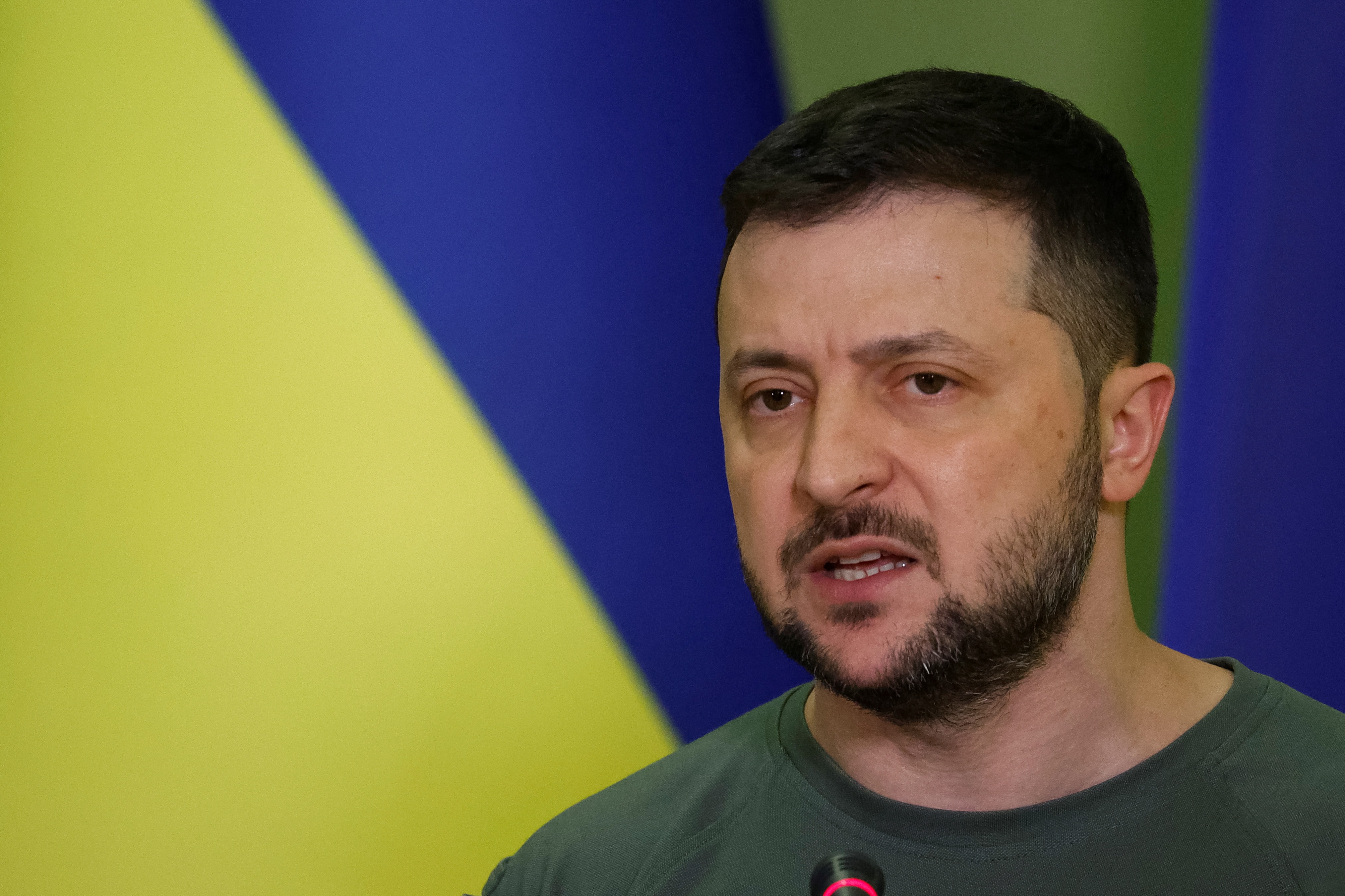 Zelenskiy, ABD’ye baskıyı artırdı: Savaşı kaybedebiliriz