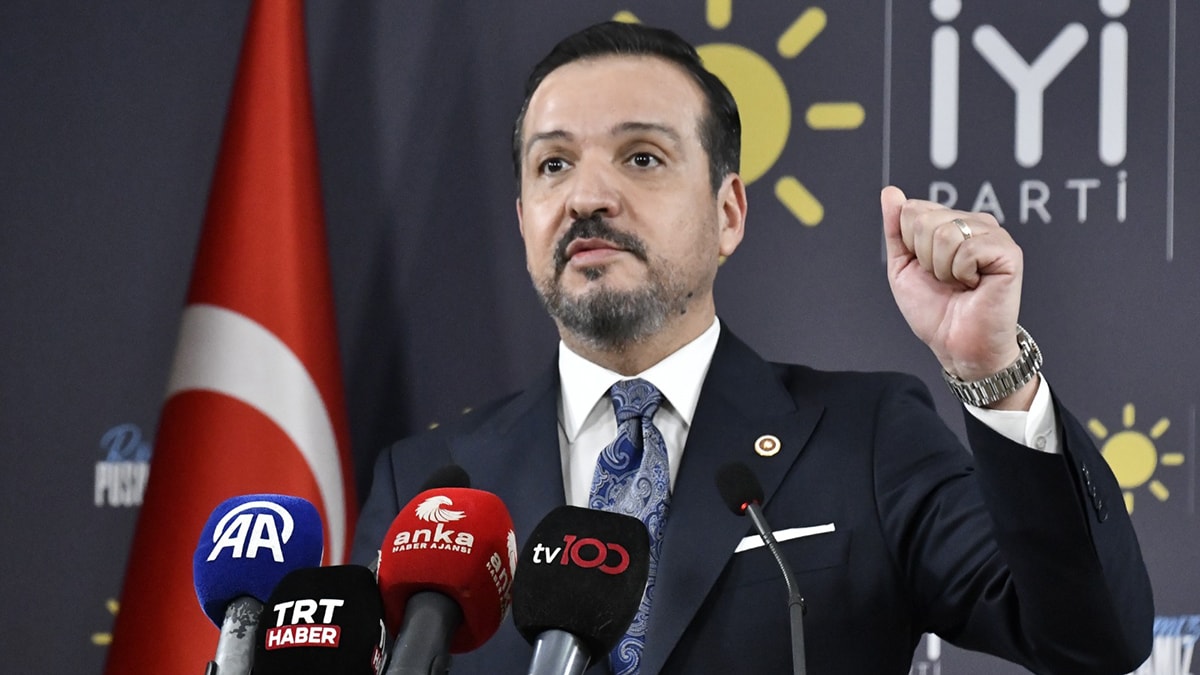 İYİ Partili Zorlu'dan istifa açıklaması: Partimize yönelik planlı bir saldırı var