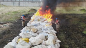 Diyarbakır'da 23 ton 961 kilo uyuşturucu yakılarak imha edildi
