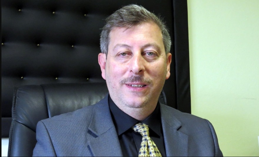 Bir adam kul hakkı yiyorsa, devletin malını yiyorsa Müslüman değildir