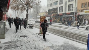 Meteoroloji'den birçok şehir için kuvvetli kar uyarısı