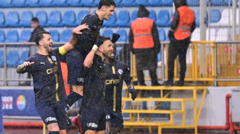 Kasımpaşa, Hatayspor'u yenip galibiyeti hatırladı: 3-0