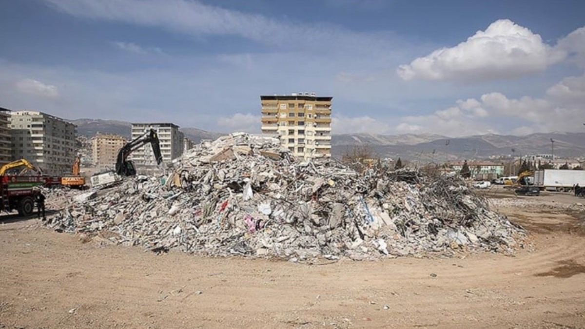 1400 kişinin öldüğü Ebrar Sitesi'nin müteahhidi: Suçum ne, anlamadım