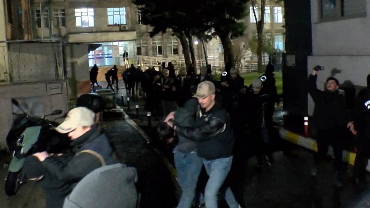 Kilise saldırısıyla ilgili gözaltına alınanlar, sağlık kontrolünden geçirildi