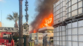 İzmir'deki yangında ölenlerin sayısı 3'e yükseldi