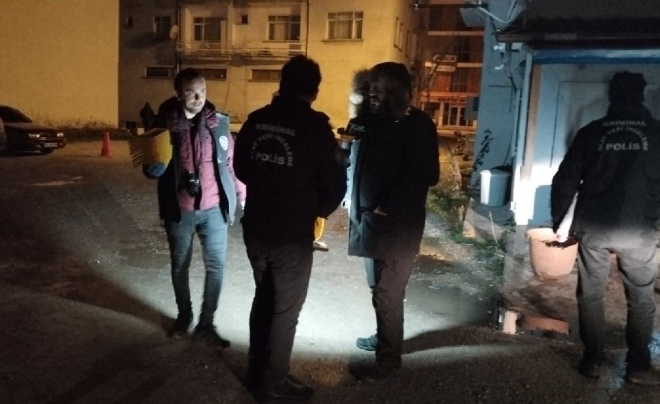 Otoparktaki kavgada silahlar patladı