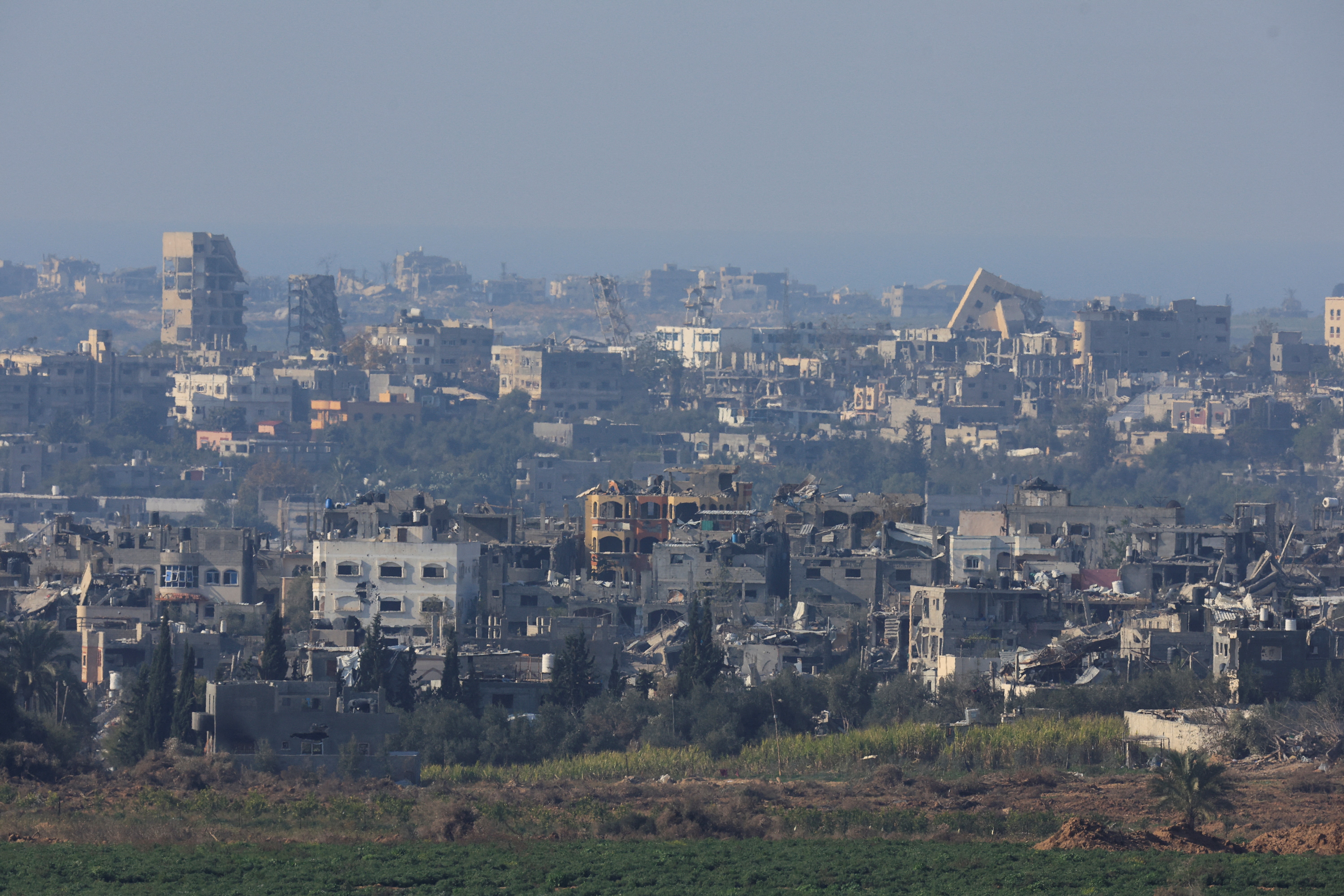 İsrail dört ülkeden inşaat işçisi getirecek