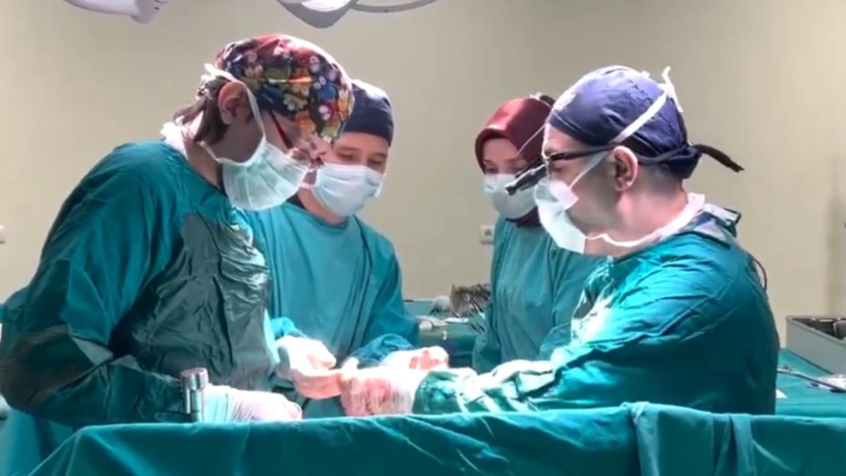 Dünyada ilk kez altılı çapraz karaciğer nakli Malatya'da