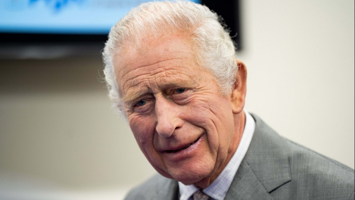 Kral’daki prostat büyümesinin ardından uzmanlar kanser semptomlarını açıkladı