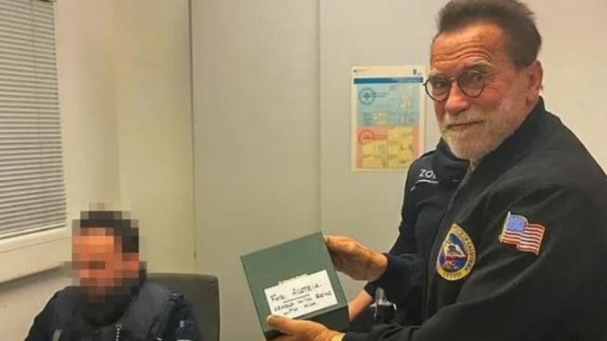 Arnold Schwarzenegger havalimanında gözaltına alındı