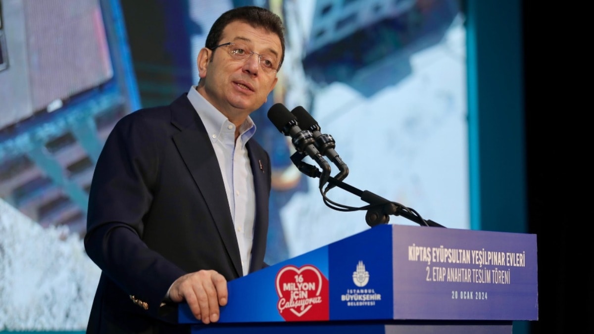 Ekrem İmamoğlu'ndan Murat Kurum'a 'TOKİ' göndermesi