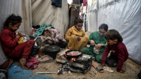 Gazze'nin çocukları açlığın pençesinde