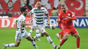 Konyaspor Antalyaspor maçında galip yok