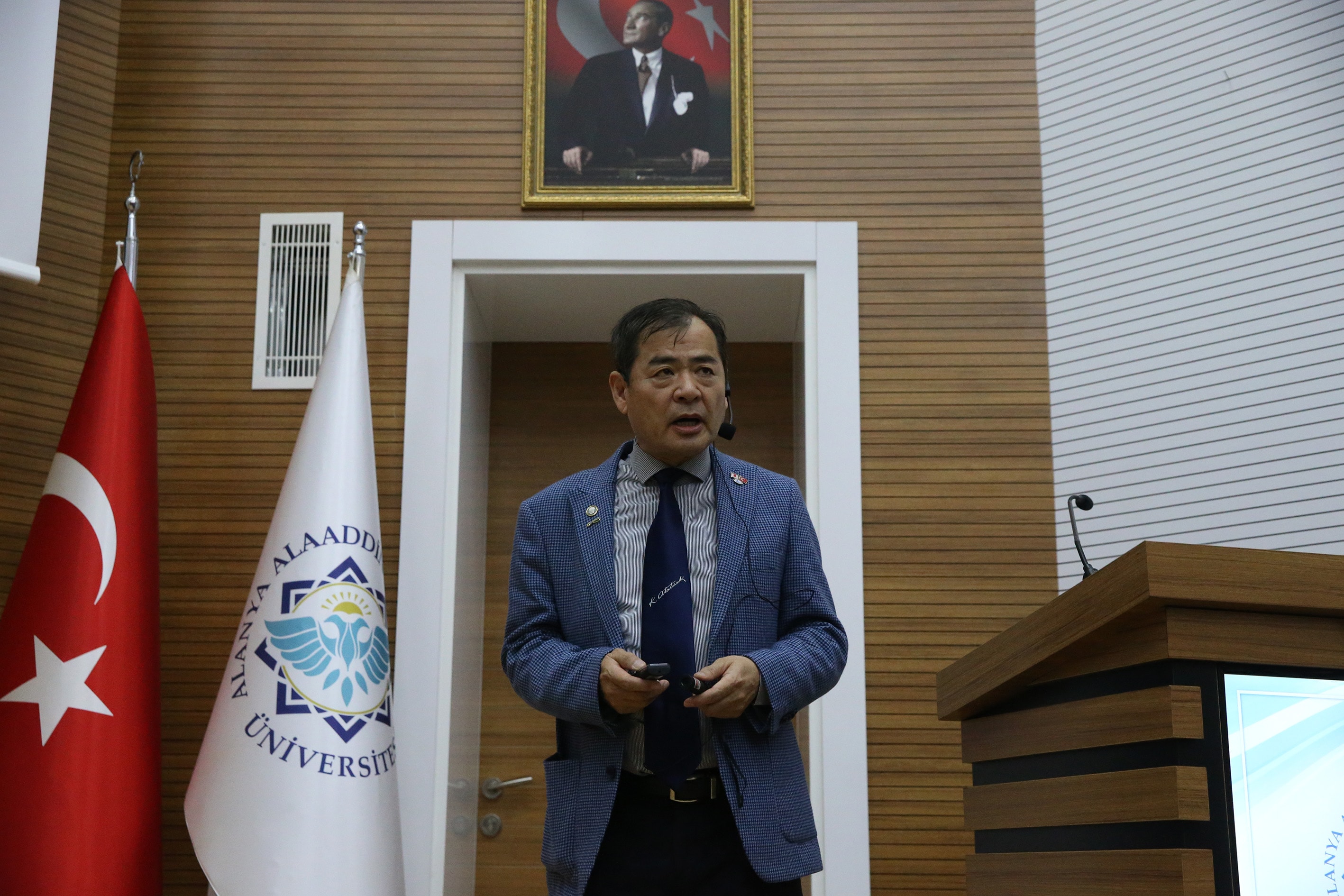 Japon deprem uzmanından kritik uyarılar: Tsunami oluşturabilir