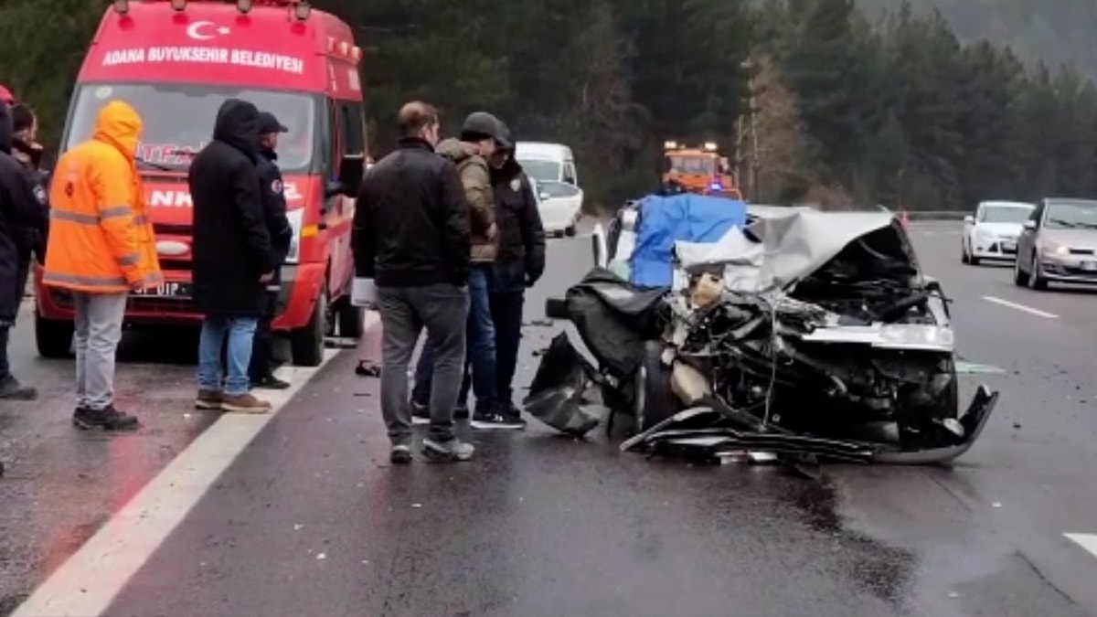 Adana'da izne giden polisler kaza yaptı: Bir ölü, bir yaralı