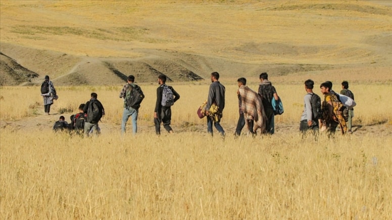 1 milyondan fazla Afgan, bulundukları ülkelerden sınır dışı edildi