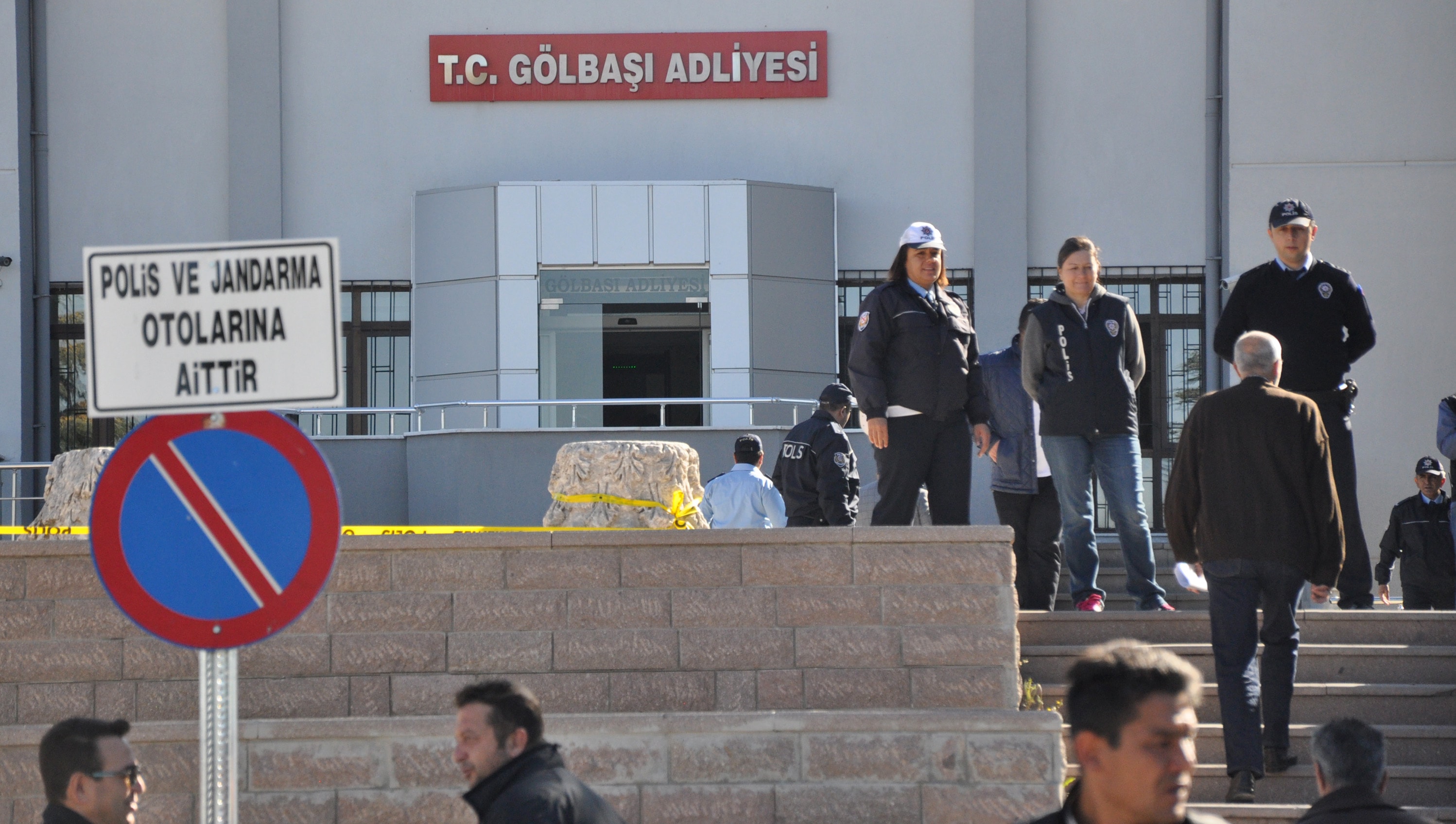 AYM’den Aysel Tuğluk’un başvurusuna ‘ihlal yok’ kararı