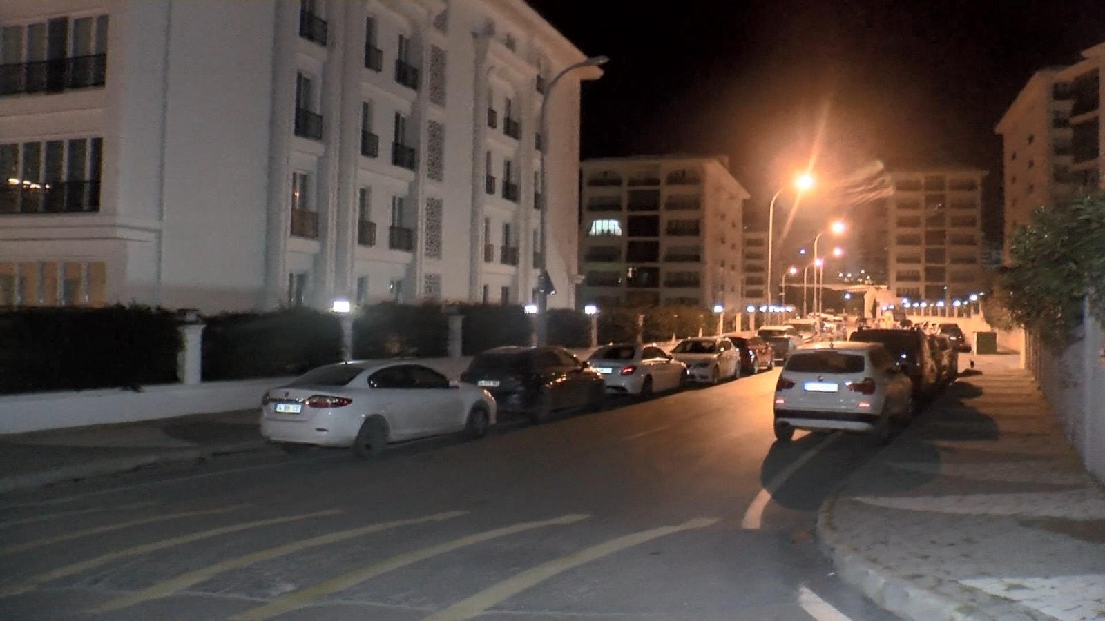 İstanbul'da iş insanı cinayeti: Site otoparkında pusu kurdu