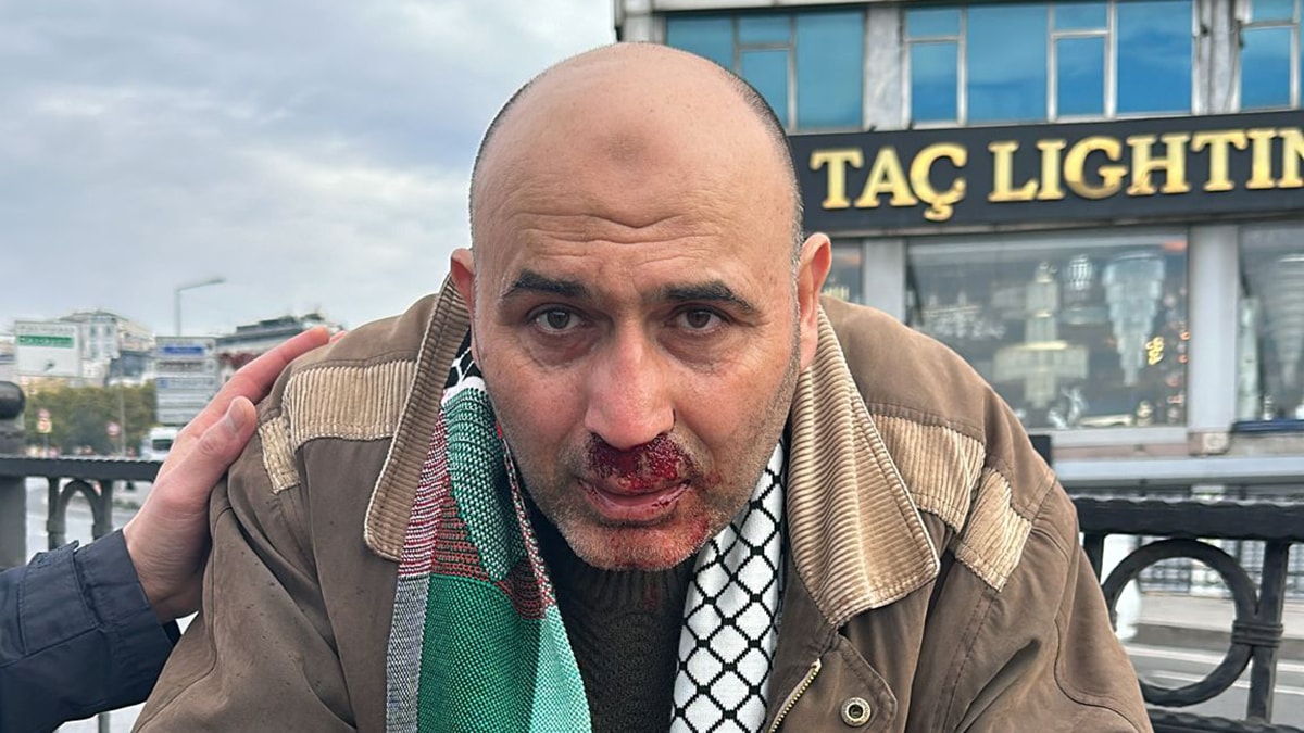 Filistin'e Destek yürüyüşü sonrası bayrak kavgası