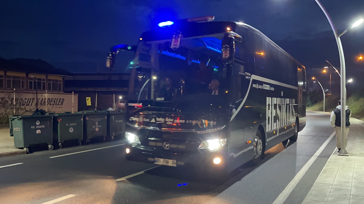 Be�ikta�'a Rize'de protestolu kar��lama