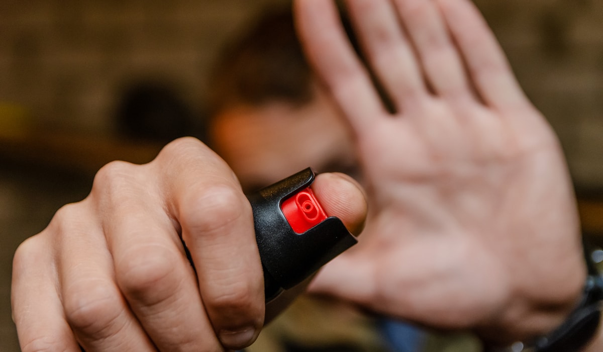 Doktor bu kez saldırgana karşılık verdi