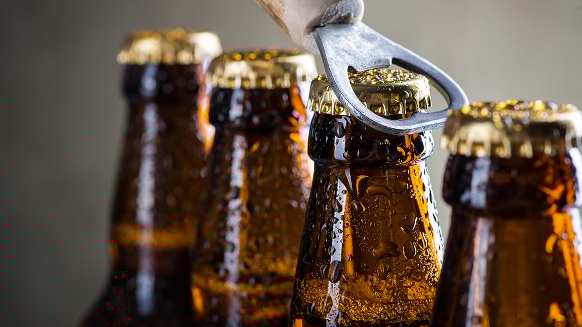 AYM'den 22.00'den sonra alkol satışı kararı