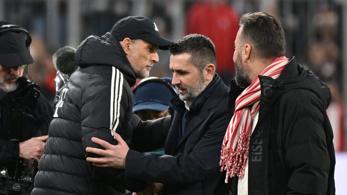 Bundesliga'da şok anlar: Trabzonspor'un eski hocası Bjelica, Bayern Münih'li Sane'yi tokatladı