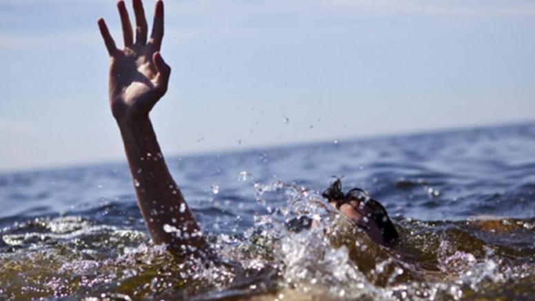 Mersin'de denize giren çocuklar boğuldu