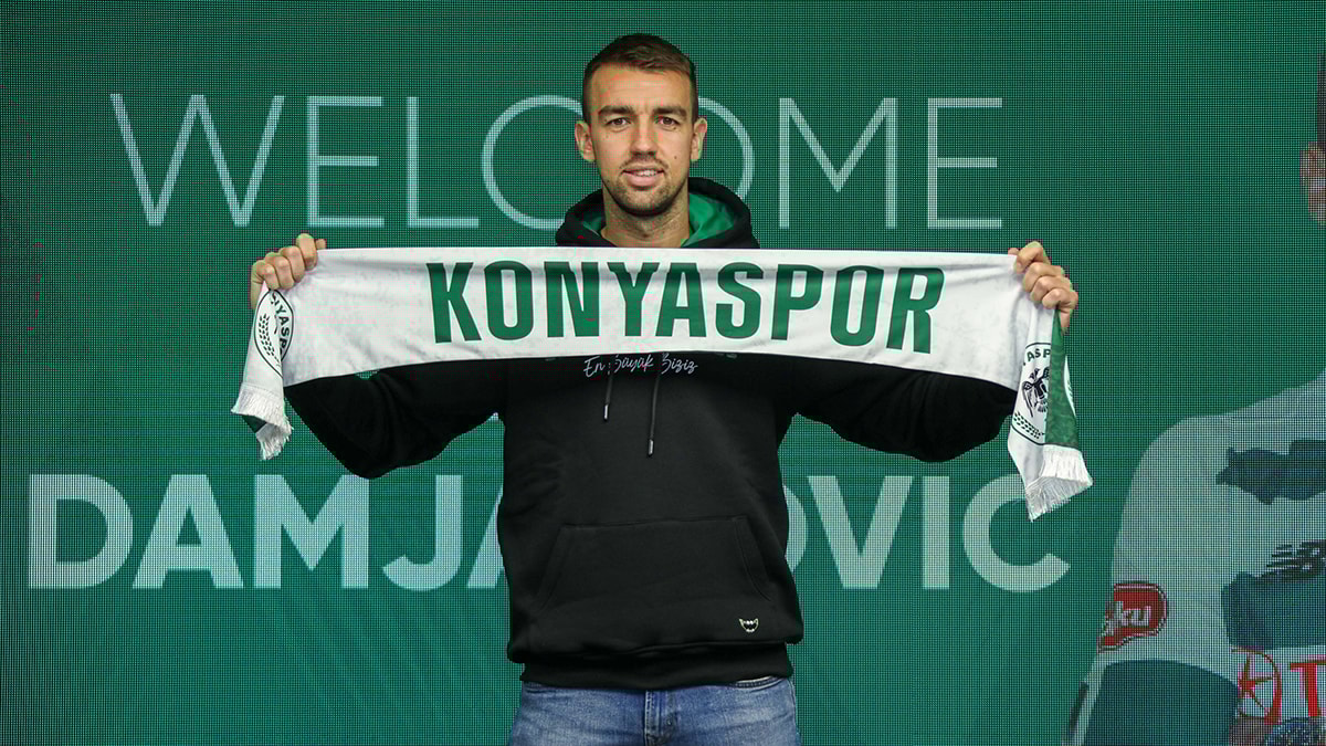 Konyaspor'dan savunmaya takviye