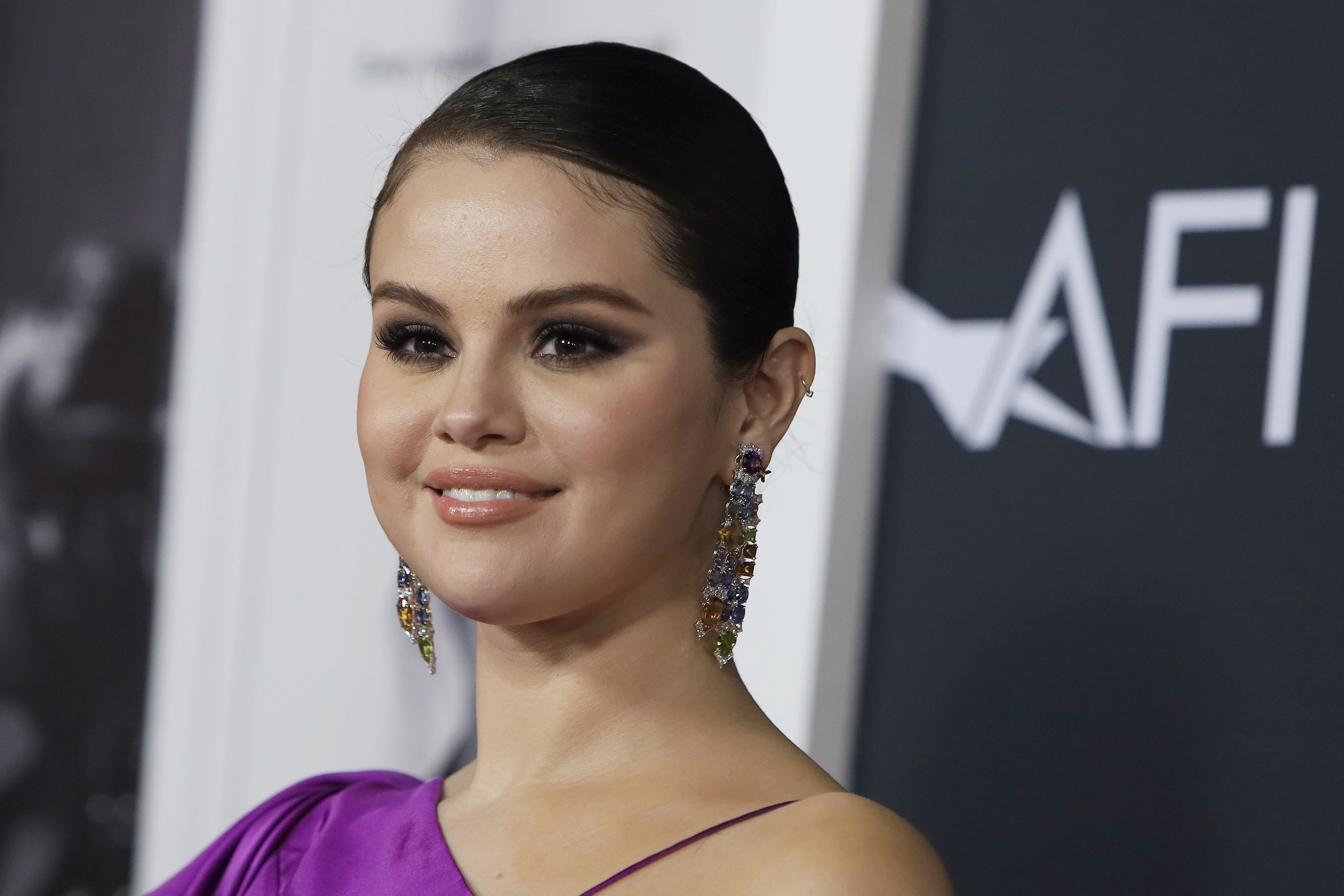 Selena Gomez'den hayranlarını üzen haber