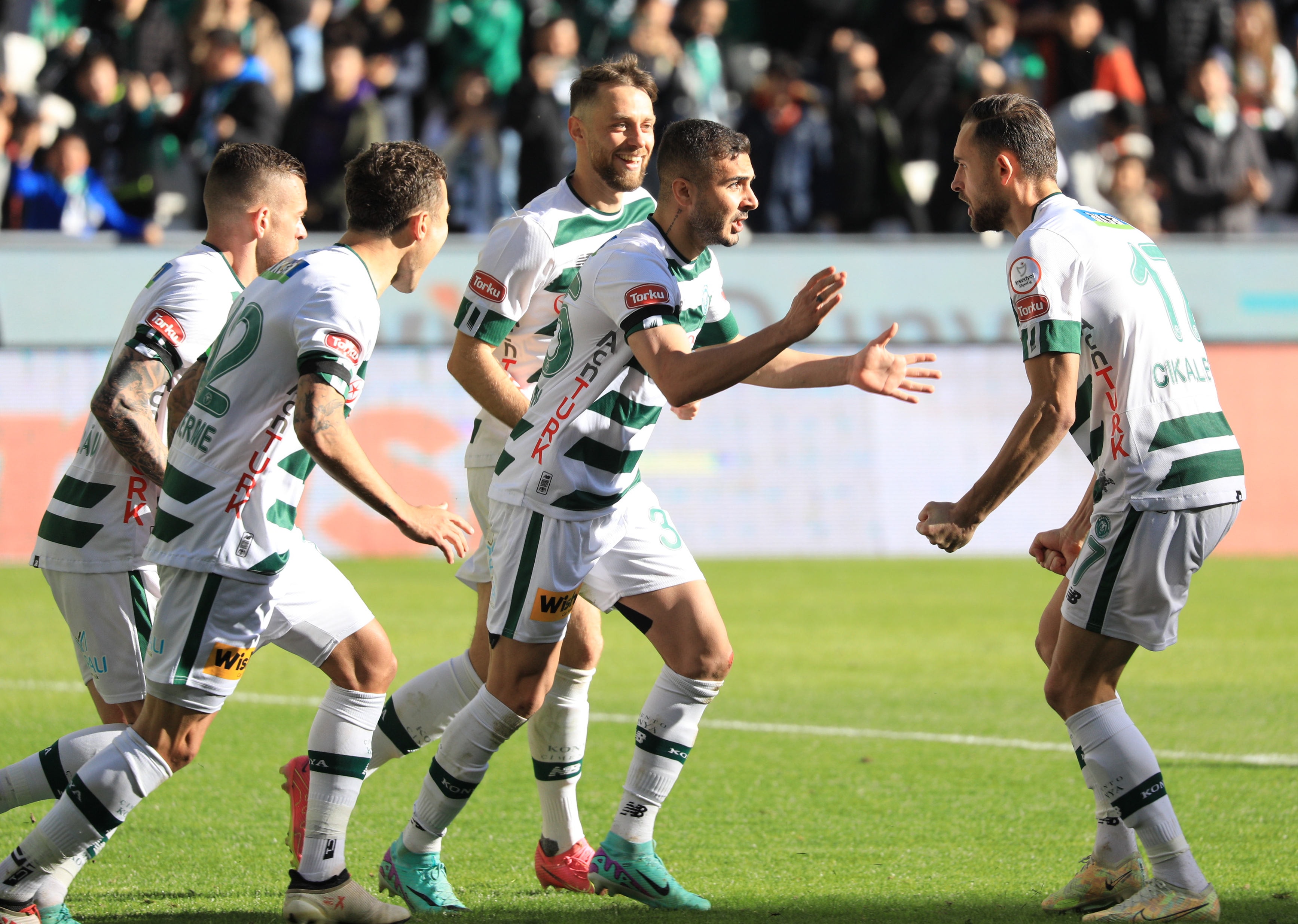 Konyaspor'da hedef alt sıralardan kurtulmak