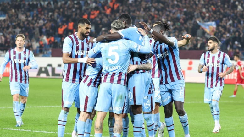 Trabzonspor Karadeniz derbisinde Samsunspor'u mağlup etti