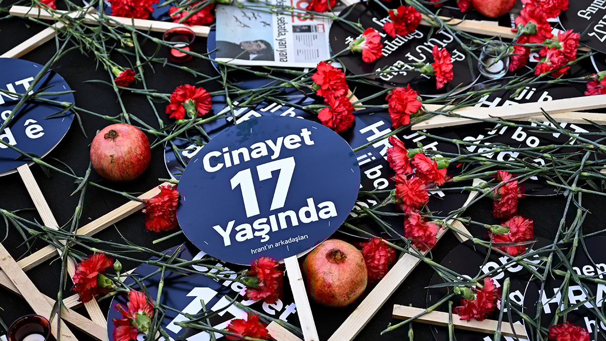 Gazeteci Hrant Dink'e 17. yıl anması