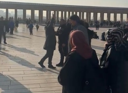 Anıtkabir'de şeriat çağrısı