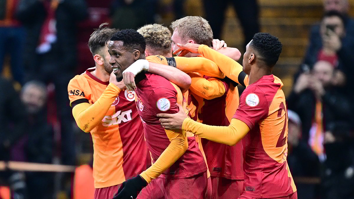 Galatasaray, Kayserispor engelini geçip seriye devam etti: 2-1