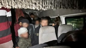 Konya'da polisin çevirdiği minibüsten 35 göçmen çıktı