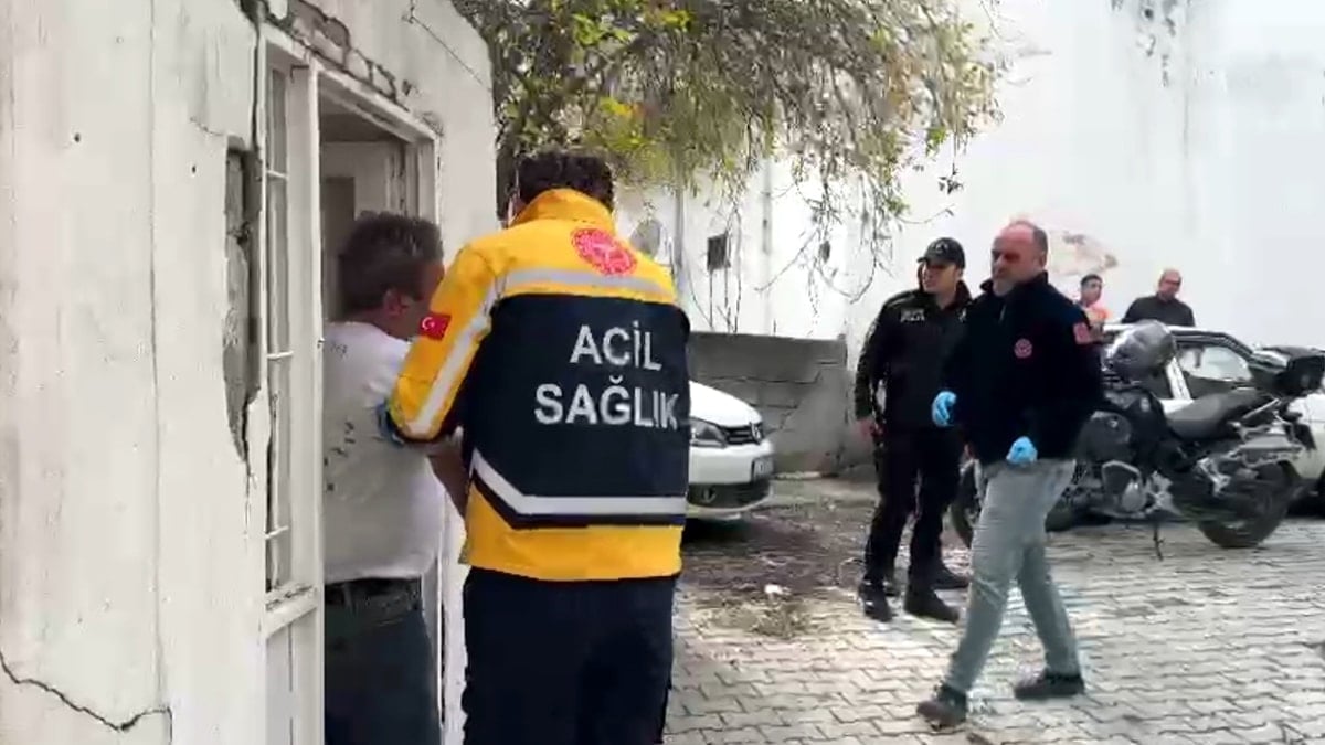 Borç kavgası: Arkadaşının kulağının bir parçasını kopardı
