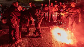 İsrail'de sokaklar karıştı... Polisten sert müdahale