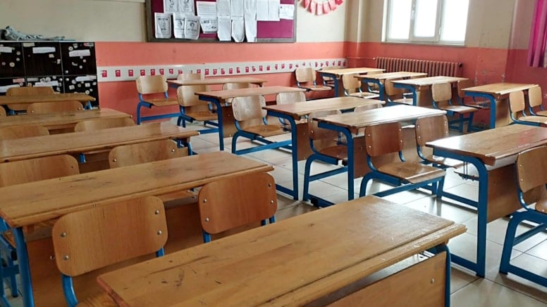 Devamsızlık için günlük para cezası uygulanacak