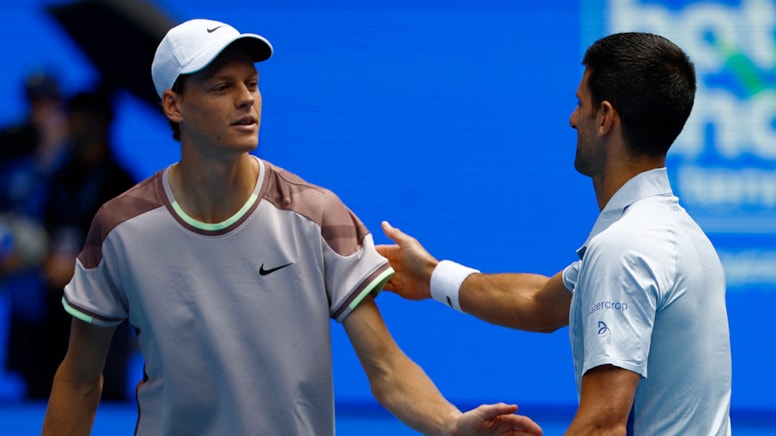 Jannik Sinner, Avustralya Açık'ta Djokovic'i yenerek tarihe geçti, finale yükseldi