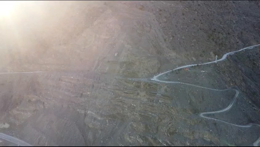 Köylülerin 'heyelan korkulu yol' çilesi