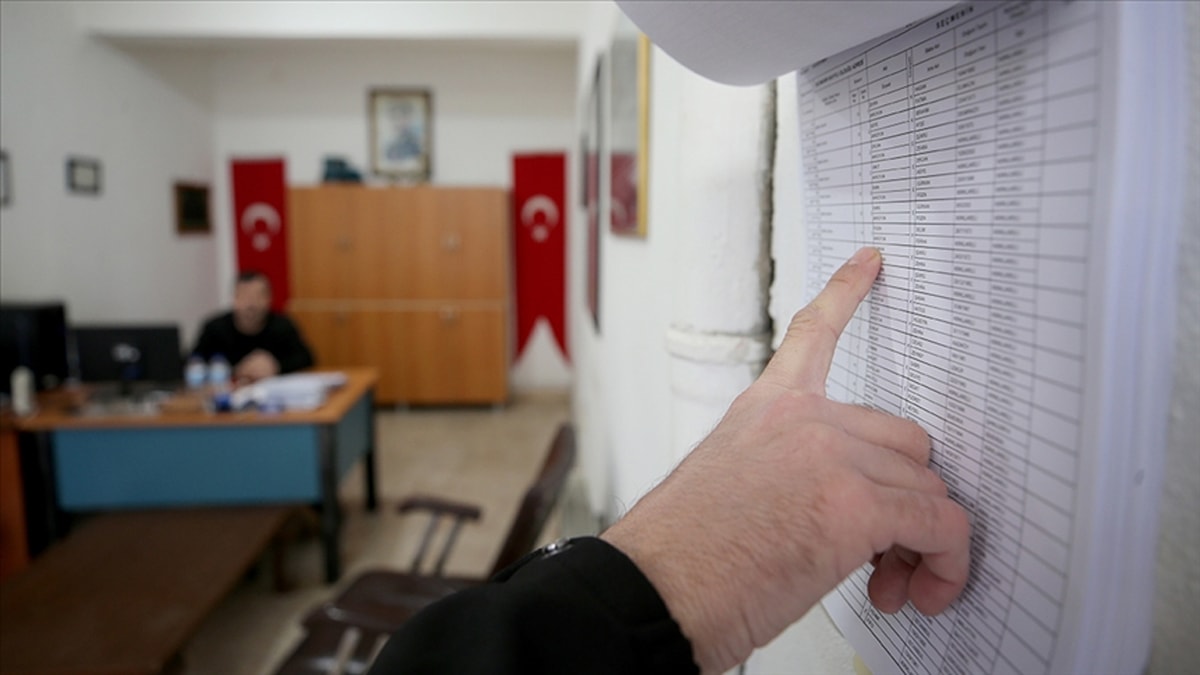 Seçmen listeleri için son gün! Bugün askıdan indirilecek