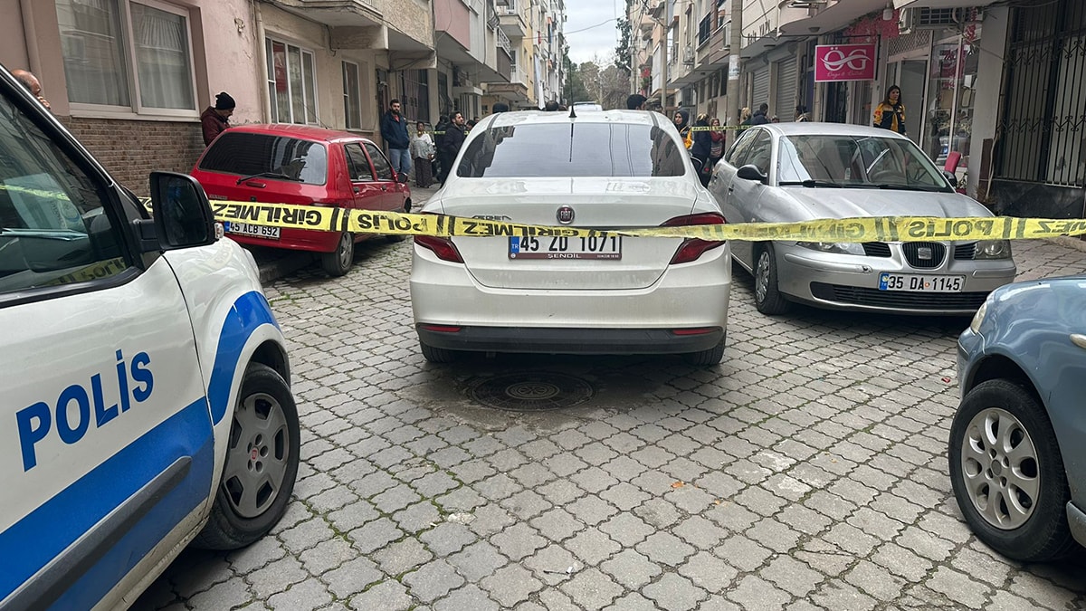 Manisa'da kadın cinayeti: Sevgilisini öldürüp intihar etti